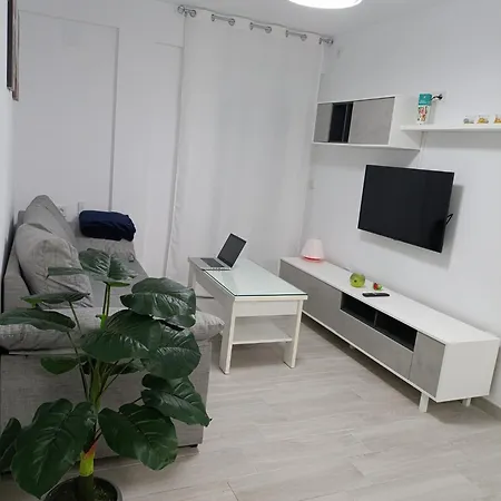 Paraiso Apartment *